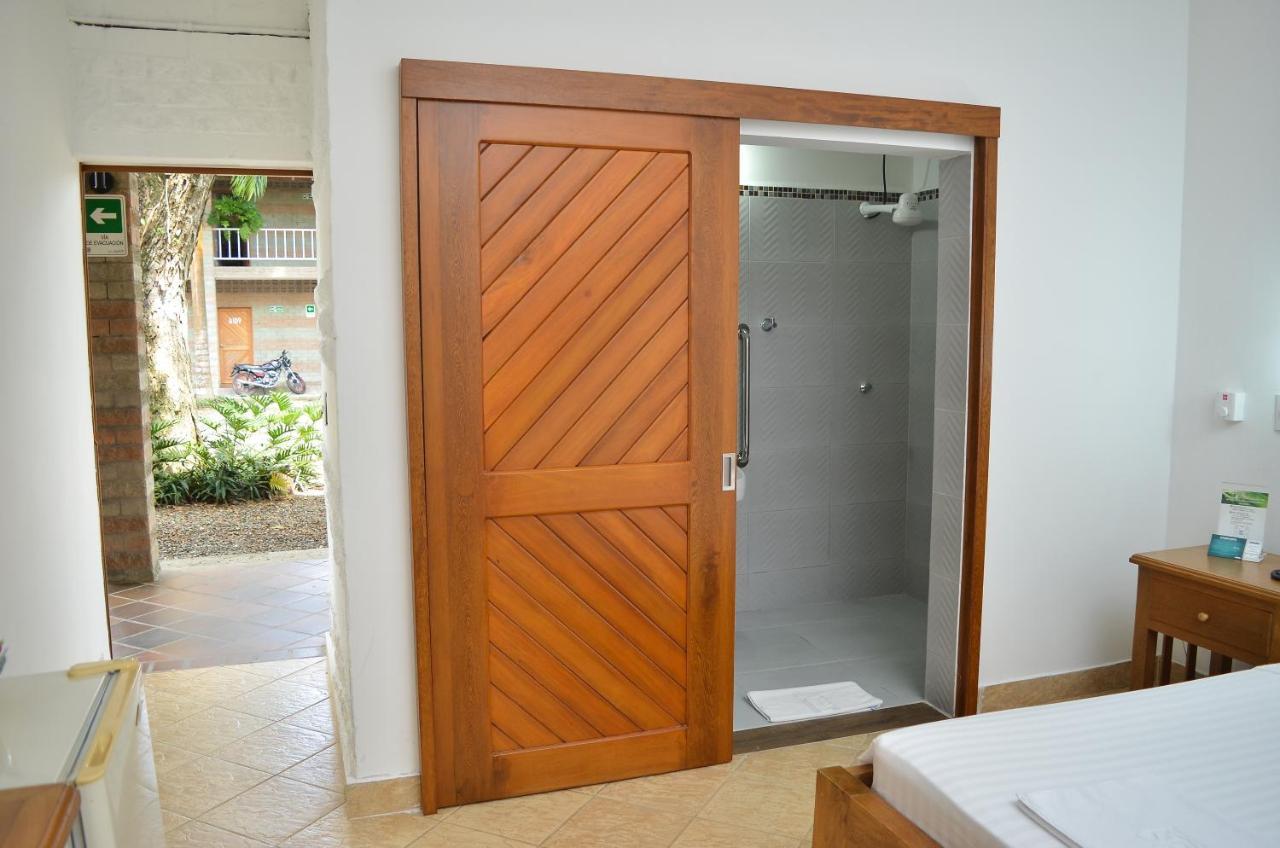 Hosteria Horizontes Caucasia المظهر الخارجي الصورة